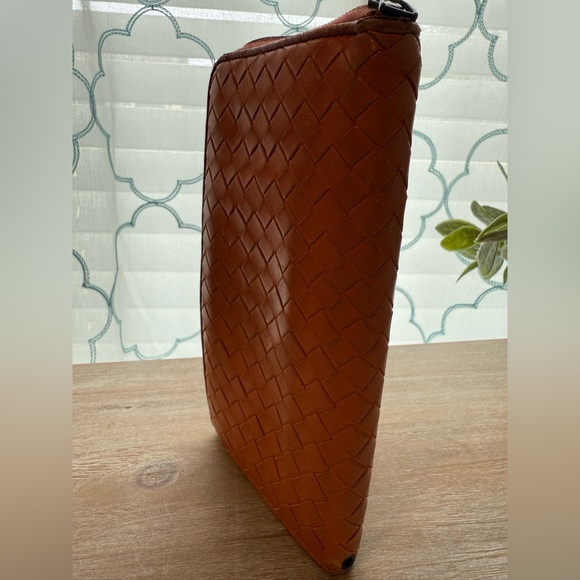 Bottega Veneta Zip Around Orange Woven Leather wallet - Picture 13 of 13